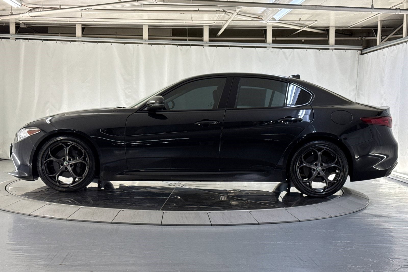 alfa romeo giulia 2019 ZARFAMBN8K7600496 image alfa romeo giulia 2019 ZARFAMBN8K7600496 image